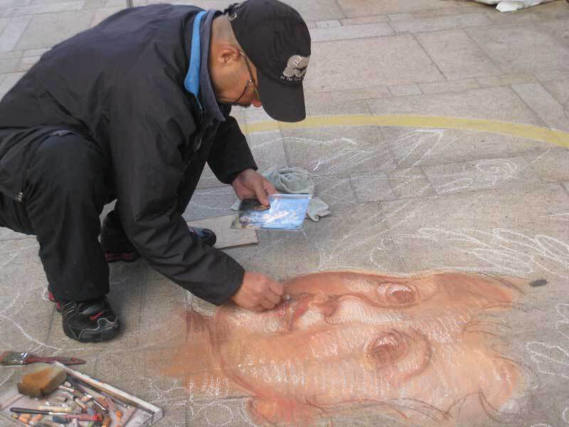 madonnaro_tomo_slide1.jpg